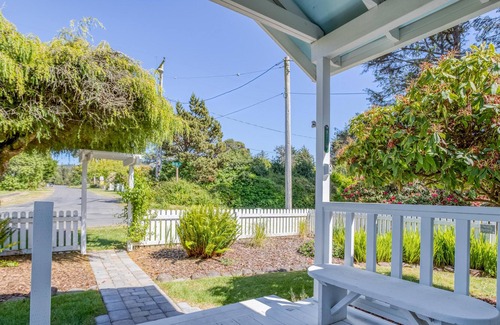Gleneden Beach Maison | Blue Pineapple