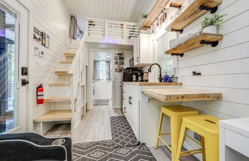 Old Fort Appartement | Blue Ridge Mountain Tiny Home Escape to Nature!