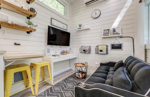 Old Fort Appartement | Blue Ridge Mountain Tiny Home Escape to Nature!