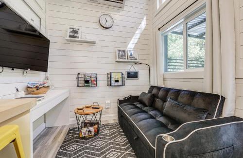 Old Fort Appartement | Blue Ridge Mountain Tiny Home Escape to Nature!