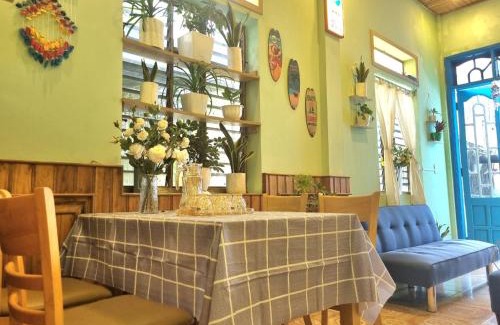 Dong Hoi Appartement | Blue Sea House Quảng Bình - Căn hộ 2 phòng ngủ, phòng khách và phòng bếp