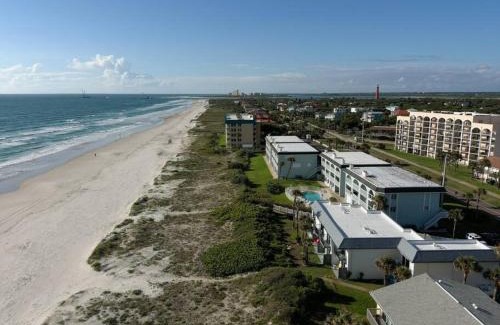 Southern Shores Maison | Blue Skies Oceanfront 2 bedroom townhouse