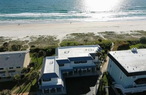 Southern Shores Maison | Blue Skies Oceanfront 2 bedroom townhouse