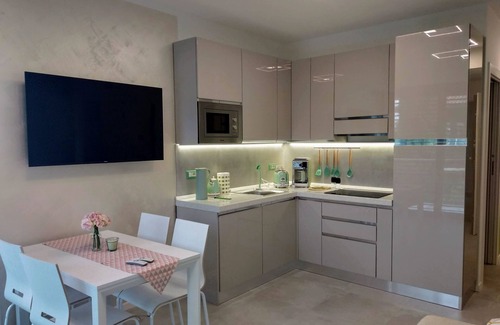 Malcesine Appartement | BLUE SKY GREEN APP. LAKE VIEW CIR:023045-LOC-00627 CIN:EN023045C2V9CFVR3C