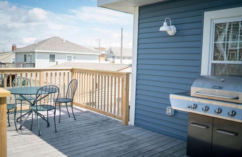 Salisbury Maison | Blue Star