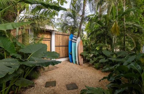 Playa Santa Teresa Station Balnéaire | Blue Surf Sanctuary