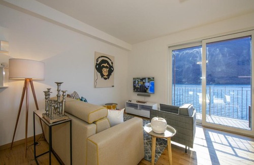 Albogasio Appartement | Blue View Lugano Lake - Waterfront Cocoon