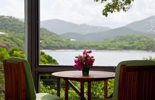 Estate Western Water Island Appartement | Blue Vista Too: Apt. Oceanfront, emplacement central. Voiturette de golf incluse!