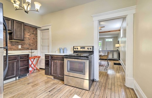 Downtown Columbus Maison | 'Blue Yonder' Half Mi to Children's Hospital