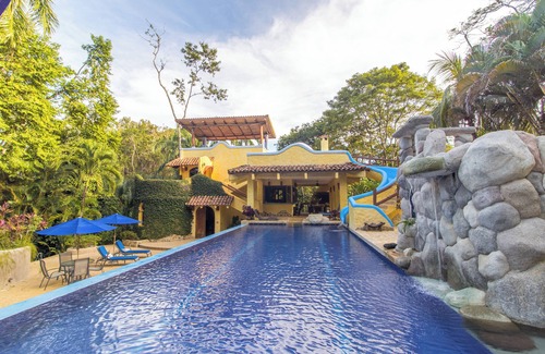 Las Delicias Villa | Blue Zone Jungle Oasis Private Villa