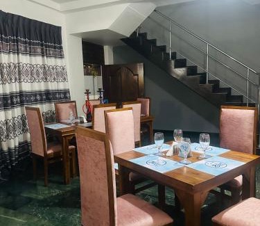 Sri Jayawardenepura Kotte Hôtel | Bluebell hotel and family restaurant