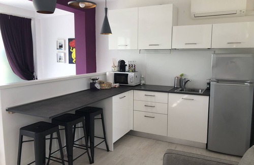 Lacona Appartement | Blueberry apartment - studio 2/3 people - privacy - surrounded by greenery