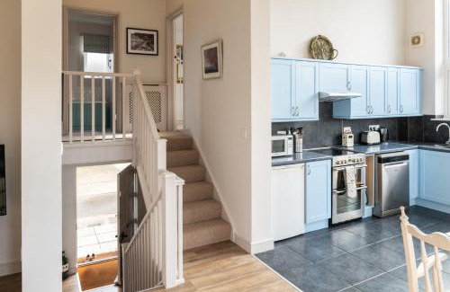 Bruton Maison | Blueberry Barn, light and airy barn conversion near Bruton
