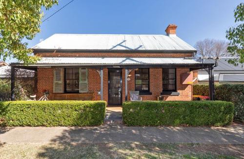 East Tamworth Maison | Bluebird Cottage