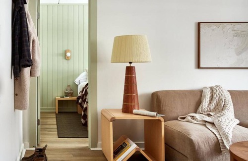 Lake Placid Hôtel | Bluebird Lake Placid King Suite l Sleeps 4 Comfortably