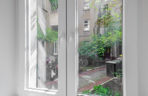Alt-Treptow Appartement | Blueground | Alt-Treptow, view, nr Spreeufer