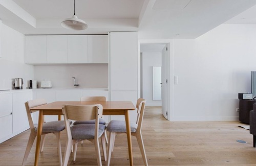 Alvalade Appartement | Blueground | Alvalade 2bd apartment