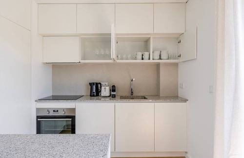 Casal da Ladeira Appartement | Blueground | Alvalade, balcony, nr Campo Grande