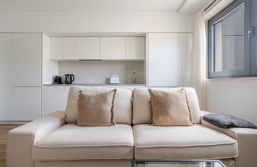 Casal da Ladeira Appartement | Blueground | Alvalade, view, nr Campo Pequeno
