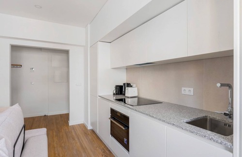Casal da Ladeira Appartement | Blueground | Alvalade, washer, nr Campo Pequeno