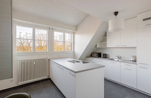 Basel City Centre Appartement | Blueground | Basel-Vorstaedte, river view, nr Rhine