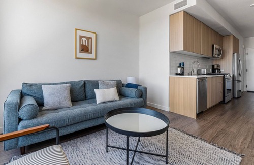 Belmont Appartement | Blueground | Belmont, pool, nr Coyote Point