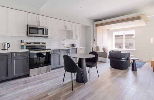Downtown Berkeley Appartement | Blueground | Downtown Berkeley, AC, nr UC Berkeley