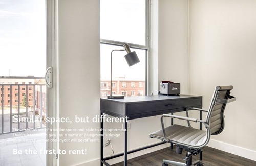 Elmhurst Appartement | Blueground | Elmhurst, pool, nr Elmhurst Art Museum