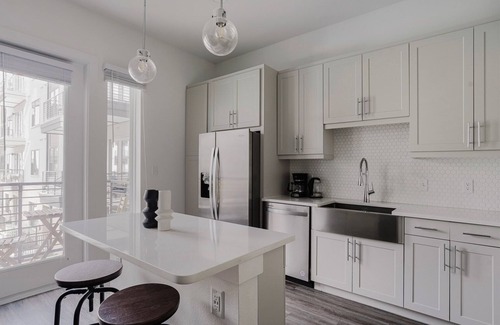 Highland Appartement | Blueground | Highland 1bd apartment