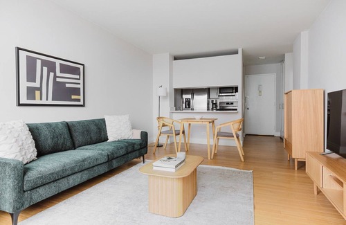 Kips Bay Appartement | Blueground | Kips Bay, pool, w/d & gym, nr MSG