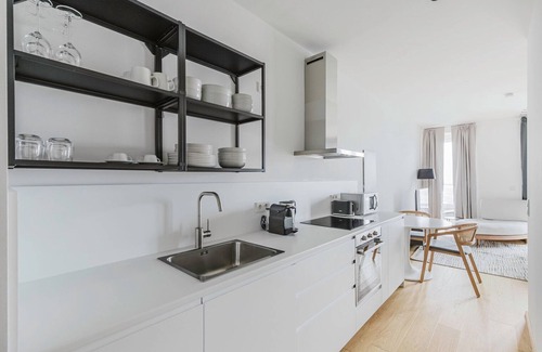 Erdberg Appartement | Blueground | Landstraße, pool, gym, sauna & a/c