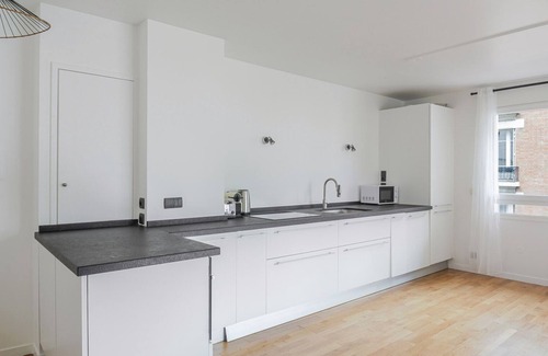 Levallois-Perret Appartement | Blueground | Levallois, AC, w/d, nr park