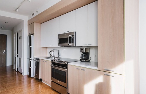 Navy Yard Appartement | Blueground | Navy Yard, gym, near metro & food