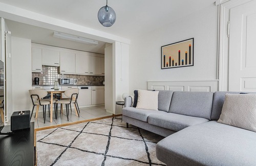 Oberstrass Appartement | Blueground | Oberstrass, rooftop, a/c, equipped
