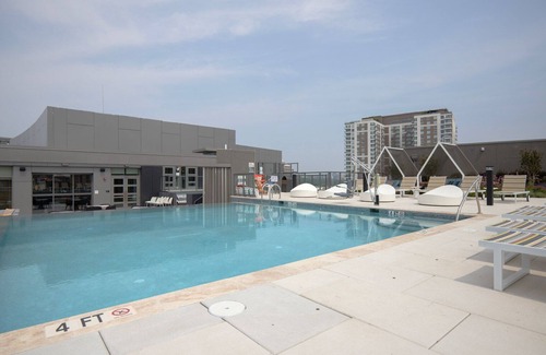 Pentagon City Appartement | Blueground | Pentagon City, rooftop, nr Potomac