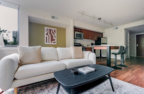 Rosslyn Appartement | Blueground | Radnor - Fort Myer Heights, view, nr Theodore Roosevelt Island