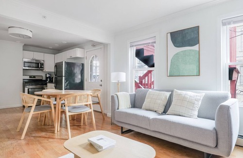South Boston Appartement | Blueground | S. Boston, w/d, balcony, nr ICA