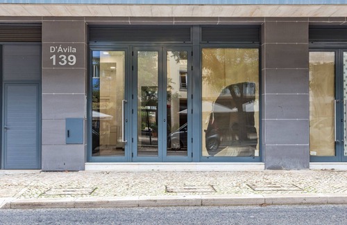 Sao Sebastiao da Pedreira Appartement | Blueground | Saldanha, furnished, parking