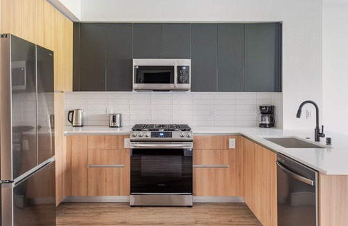 Newhall Appartement | Blueground | Santa Clara, washer, nr Central Park