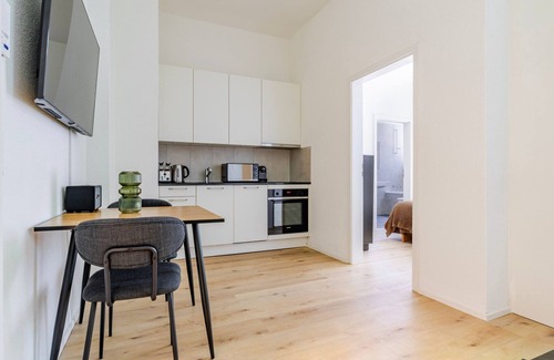 Seebach Appartement | Blueground | Seebach, washer, nr Zurich Zoo