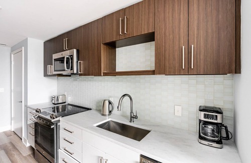 Woodmont Triangle Appartement | Blueground | Woodmont, pool & gym, nr Bethesda Row