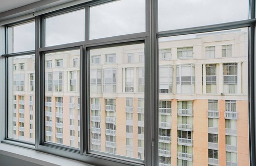 Woodmont Triangle Appartement | Blueground | Woodmont, pool & gym, nr Bethesda Row