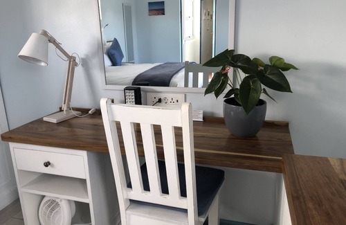Arniston Maison | BlueSky Guest House Arniston