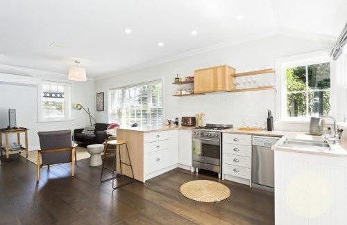 Launceston CBD Maison | Bluestone Cottage Launceston