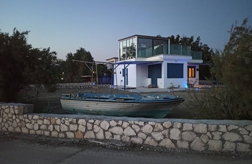 Kefalonia Appartement | BlueTel Lixouri, Greece