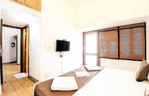 Defence Colony Appartement | BluO Modern 1BHK - Defence Colony