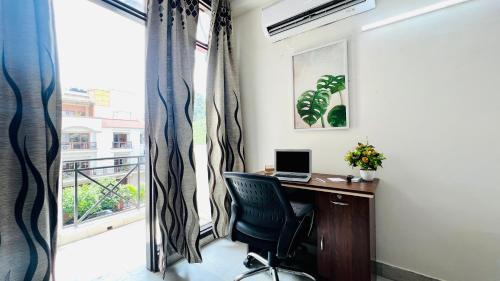 Defence Colony Appartement | BluO Studio - Defence Colony - BathTub, Kitchen