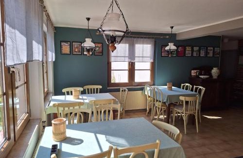 Stavenhagen Lit Et Petit-Déjeuner | BnB Pribbenow - Pension, Camping & Eventlocation