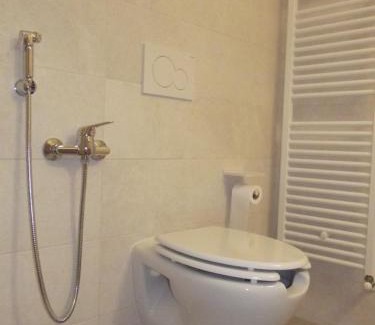 Ranco Maison | BnB Ranco