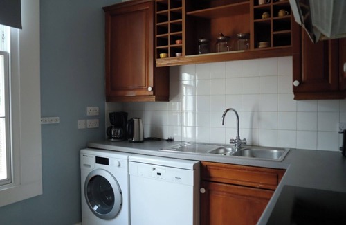 Angel Appartement | BnBNook - Chic 3BR Near St. Pancras and King's Cross